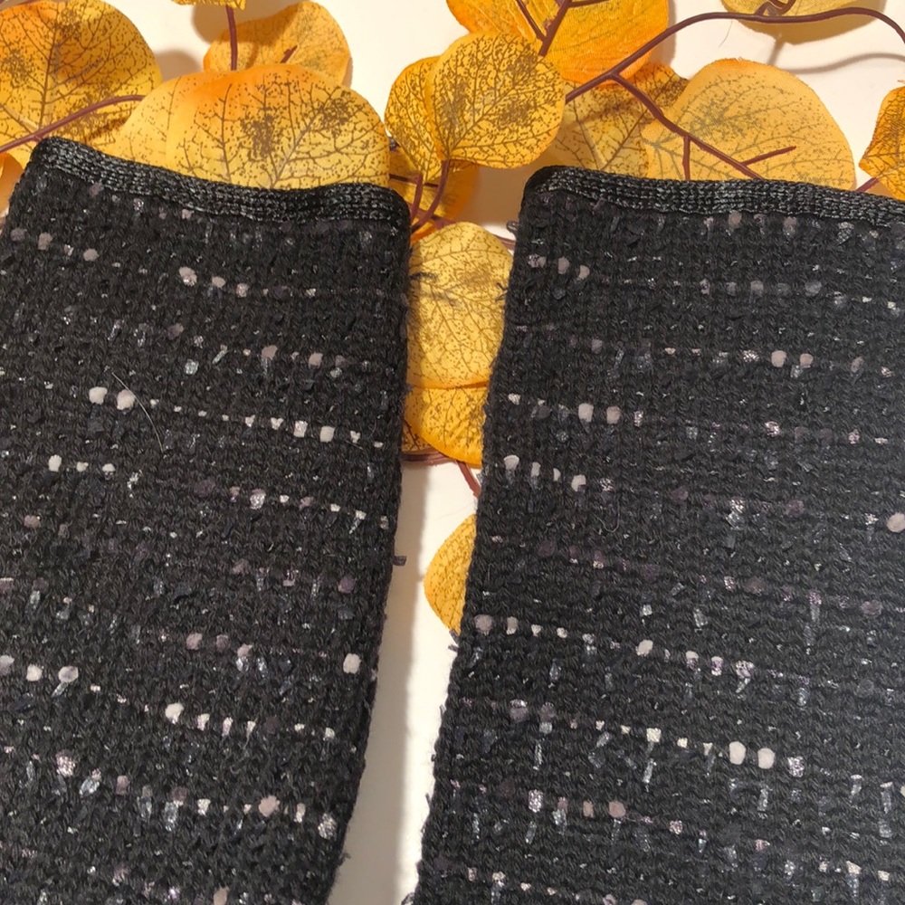 Black and white Elie Tahari wool cardigan size S - Picture 6 of 7